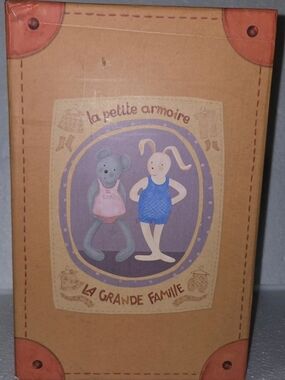 Moulin Roty La Grande Famille The Little Wardrobe Retired Petite Armoire Dolls